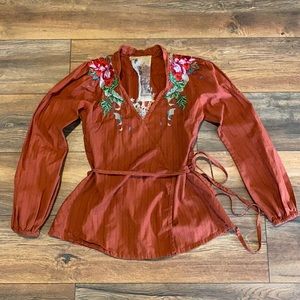 Johnny Was Embroidered Shirt EUC